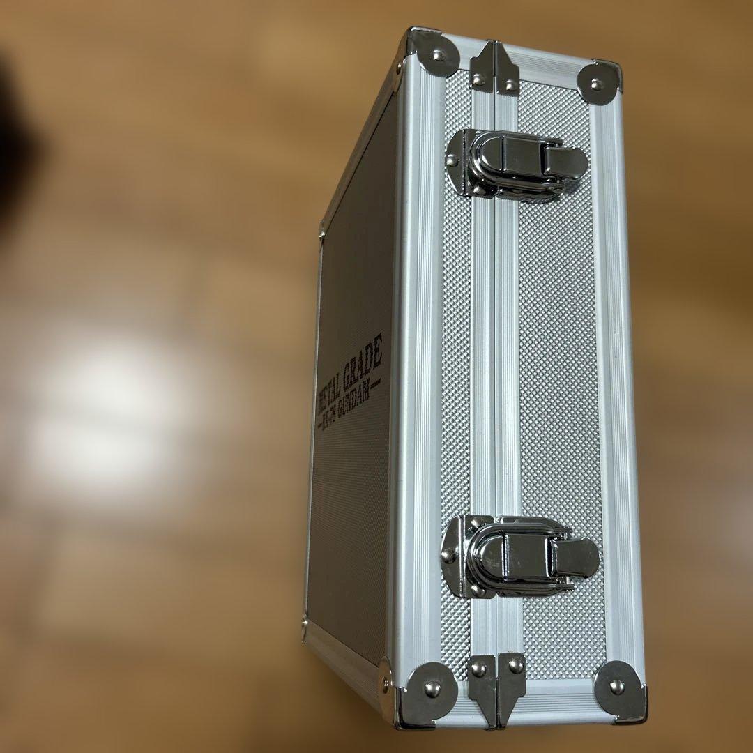 GUNDAM超合金限定品シリアルナンバーあり。