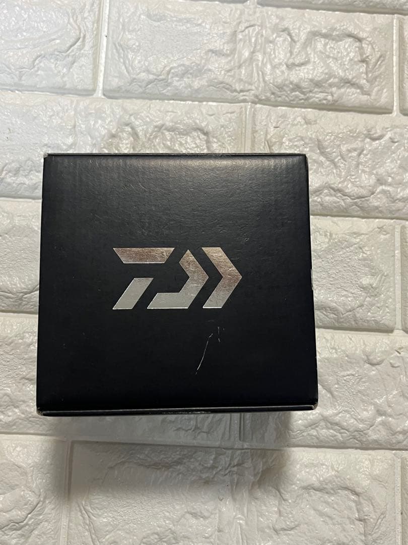 【新品未使用】ダイワ DAIWA 紅牙 TW 7.3R