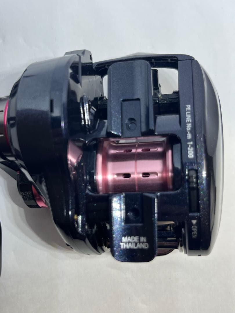 【新品未使用】ダイワ DAIWA 紅牙 TW 7.3R