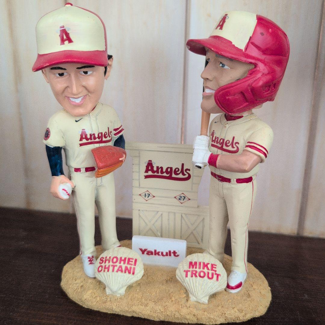 非売品　大谷翔平　マイク・トラウト ボブルヘッド