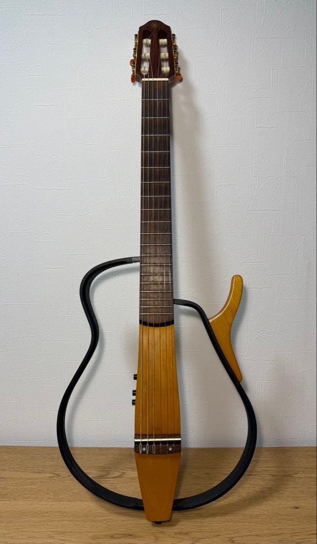 ヤマハ サイレントギター SLG-100N（おまけ付）