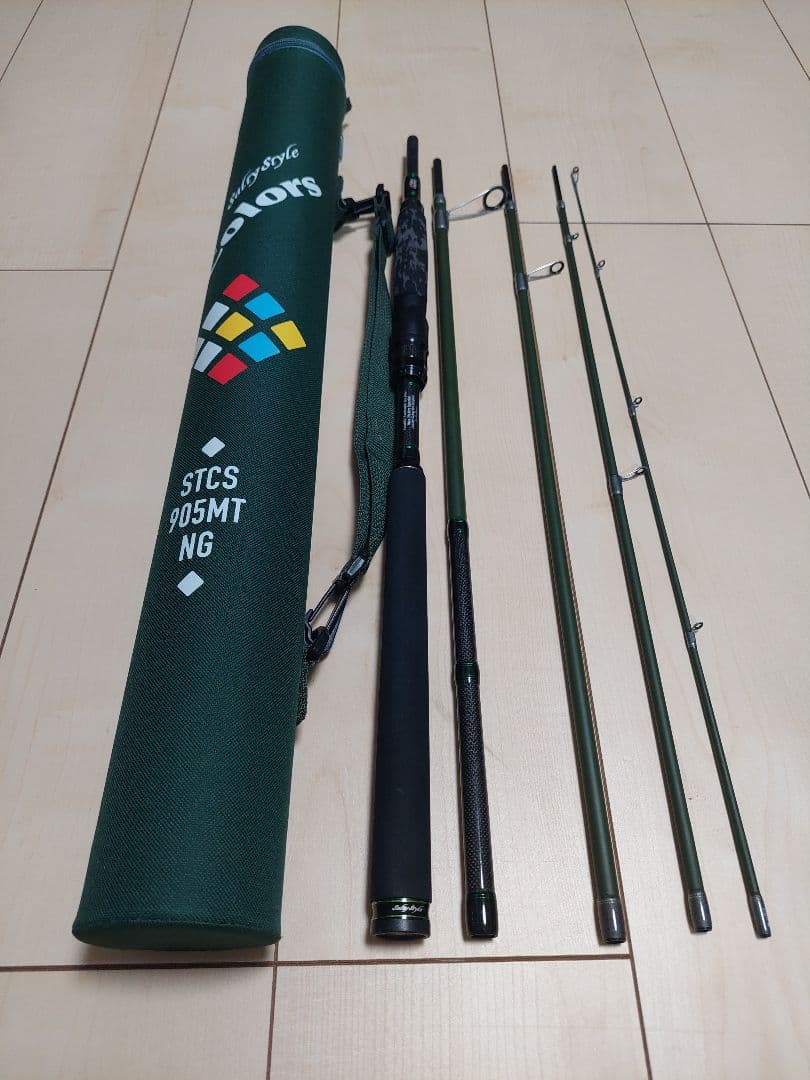 Tomaソルティースタイル カラーズ　905MT パックロッド　シーバス