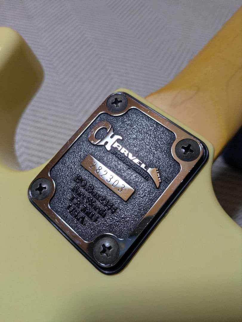 Charvel by Jackson ギター