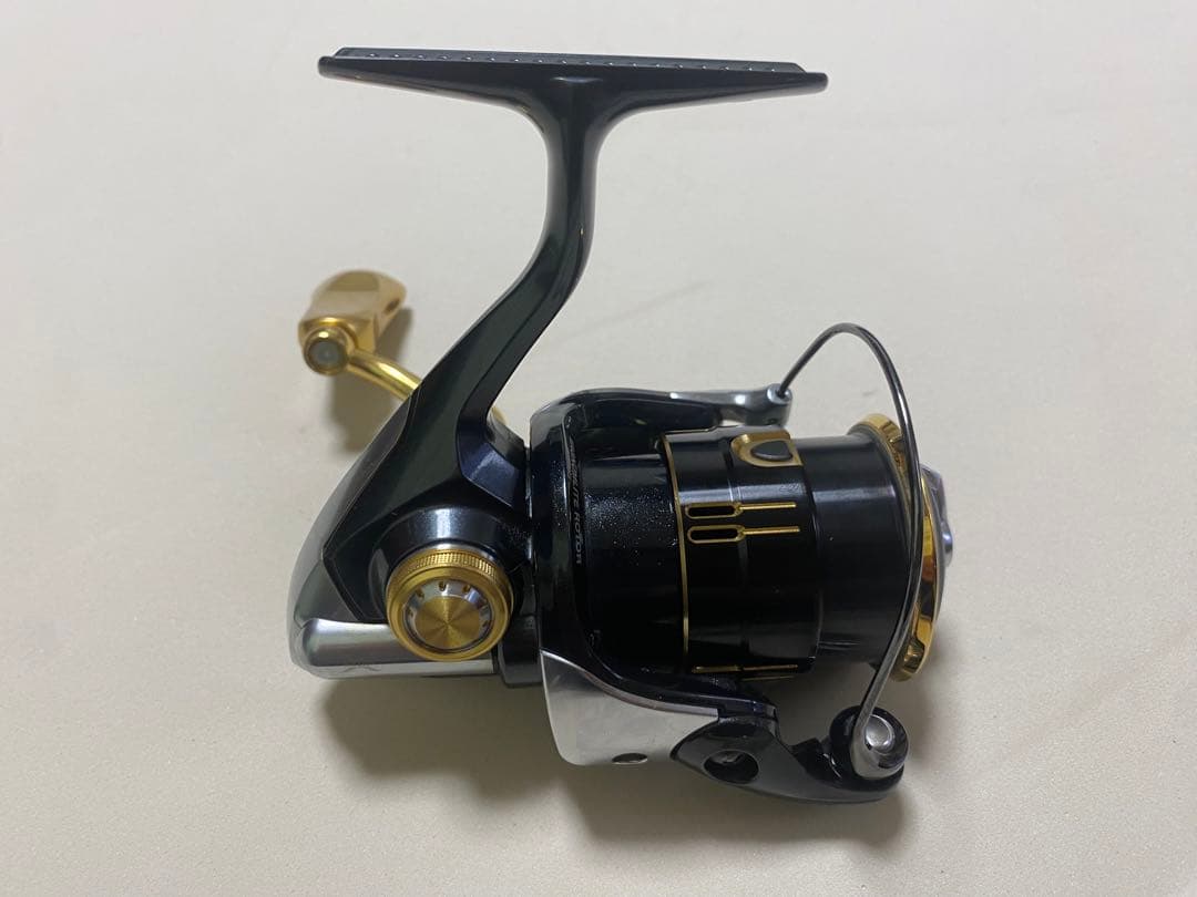 シマノ 13 ヴァンキッシュ リミテッドエディション C2000HGS