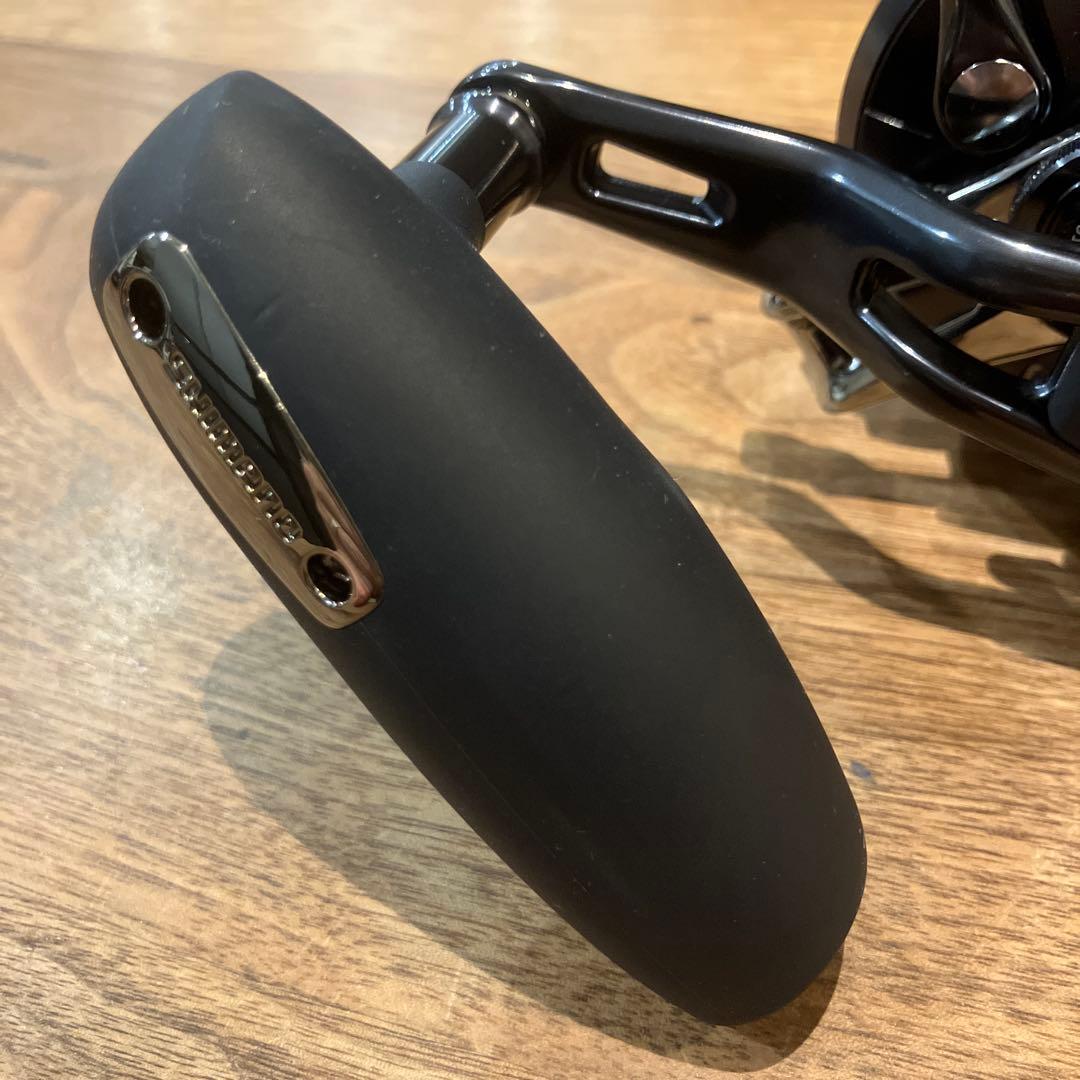 と*ぽ様 シマノ　19 オシアジガー1500HG Fカスタム(新品未使用) 右ハ