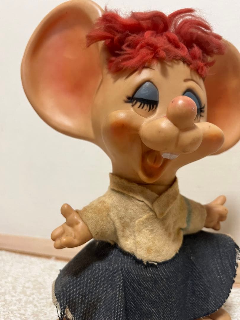 イタリア　トッポジージョのビンテージフィギュア