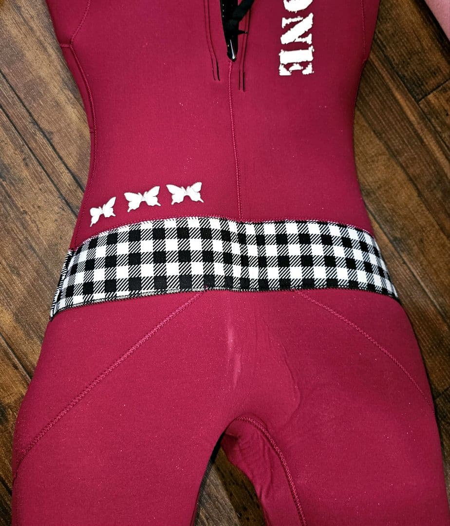 ZERO ONE フルスーツ ワインレッドに格子柄