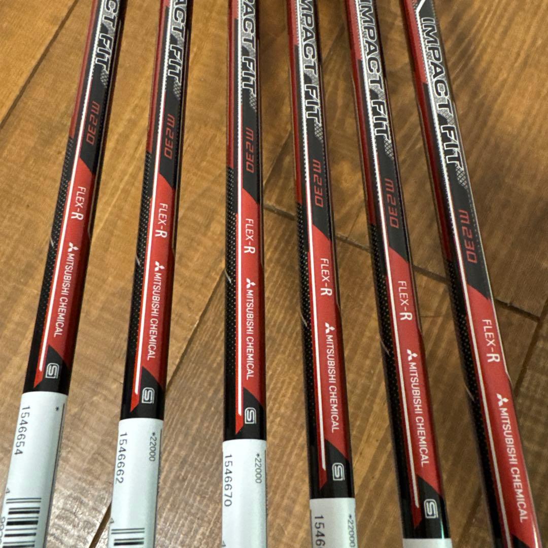 未使用品　マジェスティ　シャトル　アイアン　6本セット