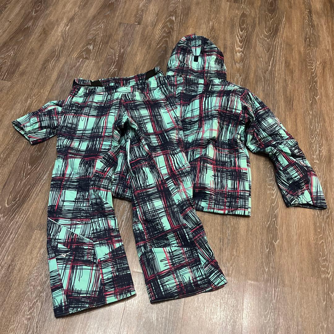 MIZUNO 美品　M スキーウェア　男性　メンズ　ミズノ　防水ジップ