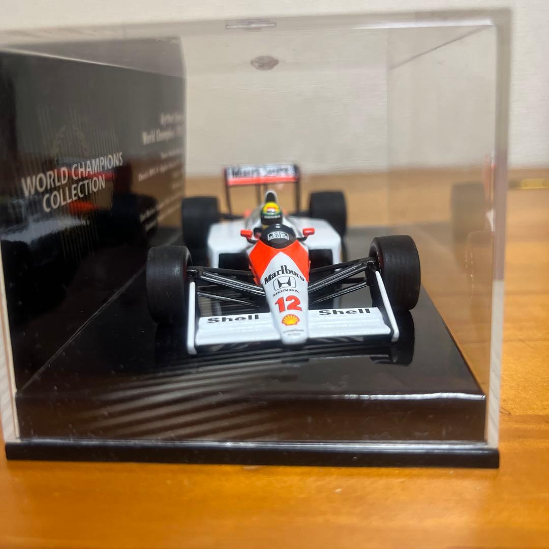 Ayrton Senna McLaren MP4/4 ミニカー