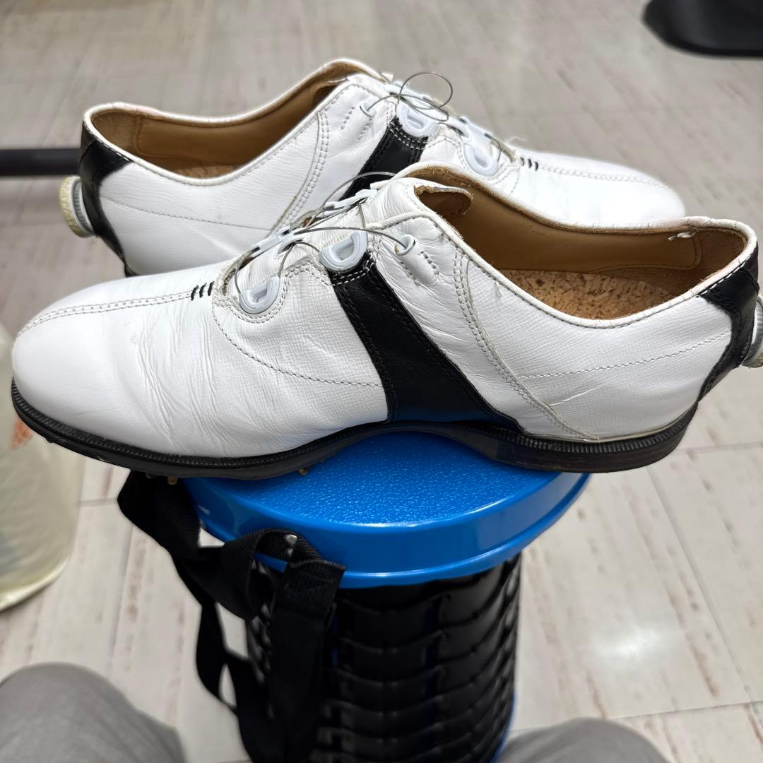 ICON BLACK ゴルフシューズ ホワイト/ブラック