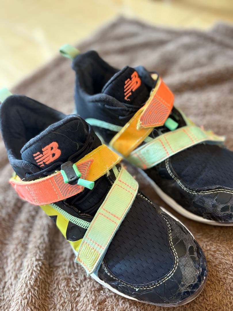 野球　スパイク25センチ