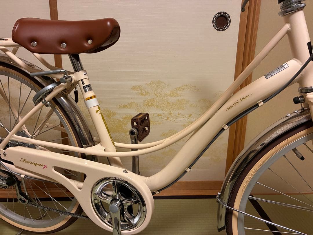 【引取限定】ガールズ自転車 24インチ 6段変速