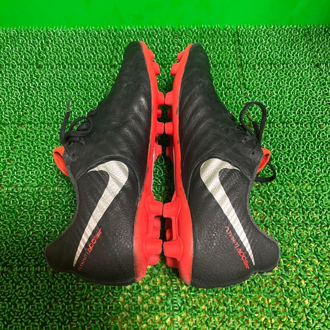 ナイキ サッカースパイク レジェンド 7 エリート HG(ブラック×レッド)