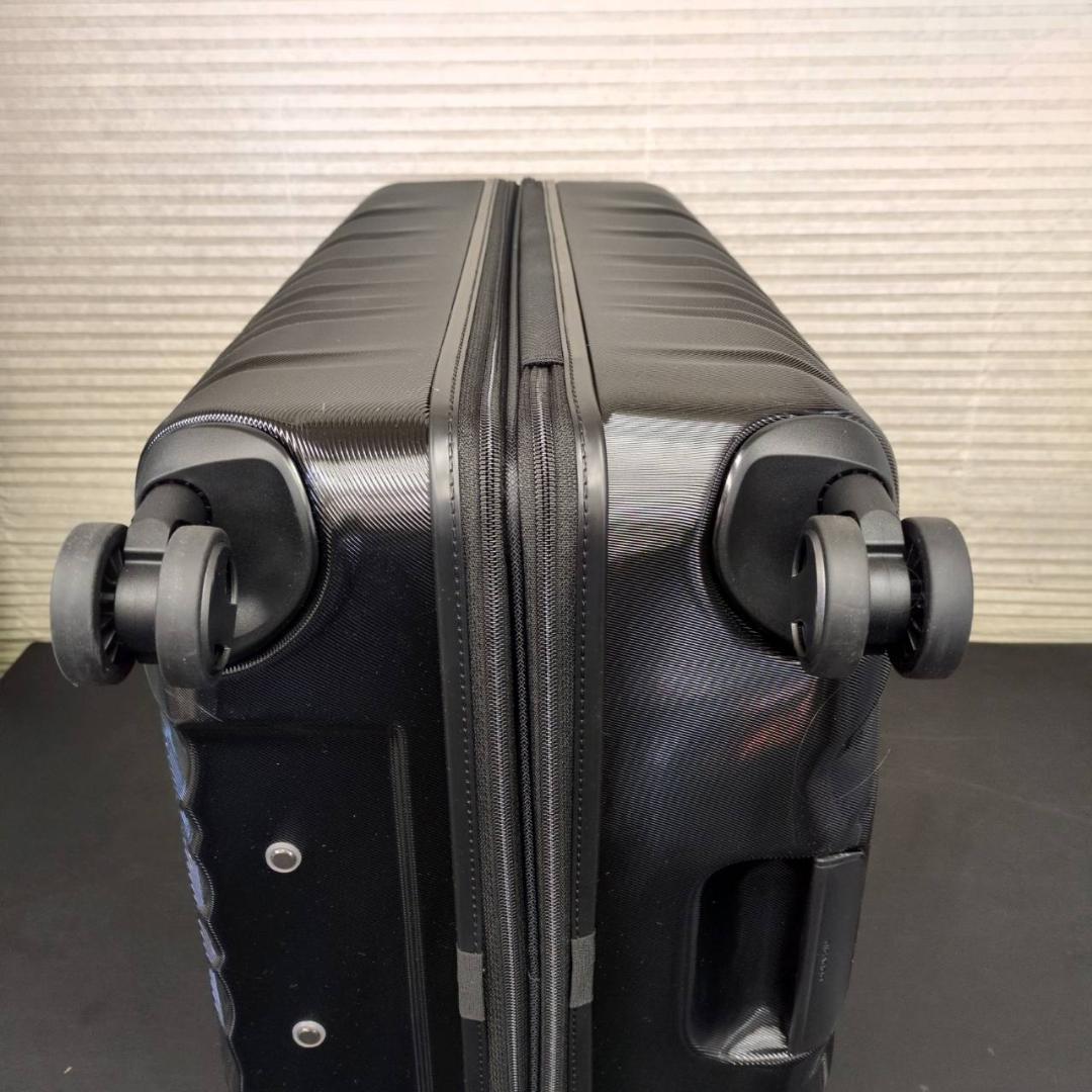 ☆☆リカルドビバリーヒルズ　スピナースーツケース　キャニオン28インチ