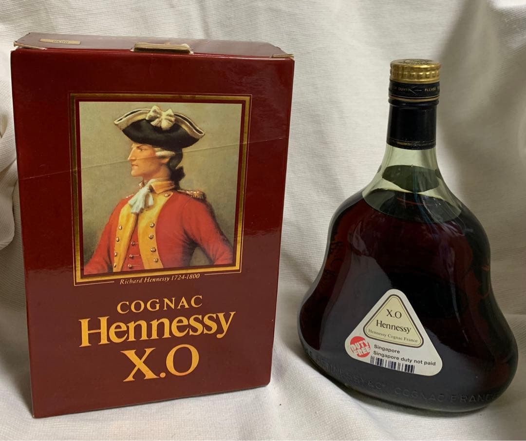Hennessy X.O コニャック70cl