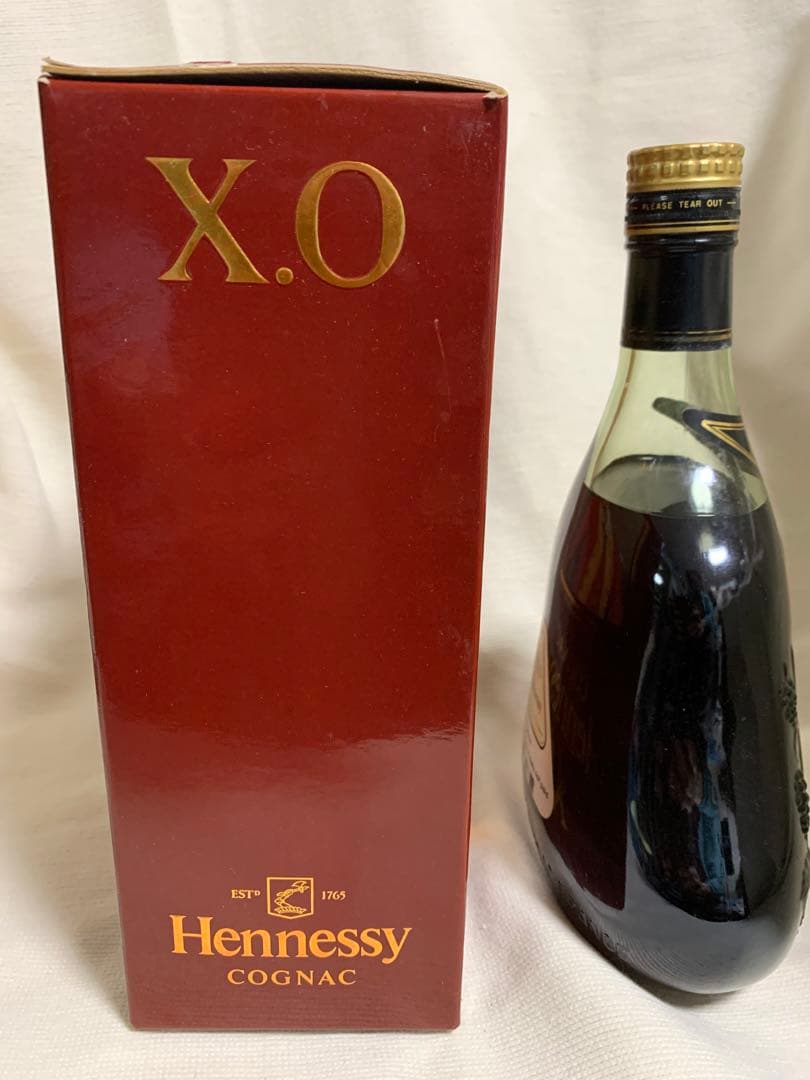 Hennessy X.O コニャック70cl