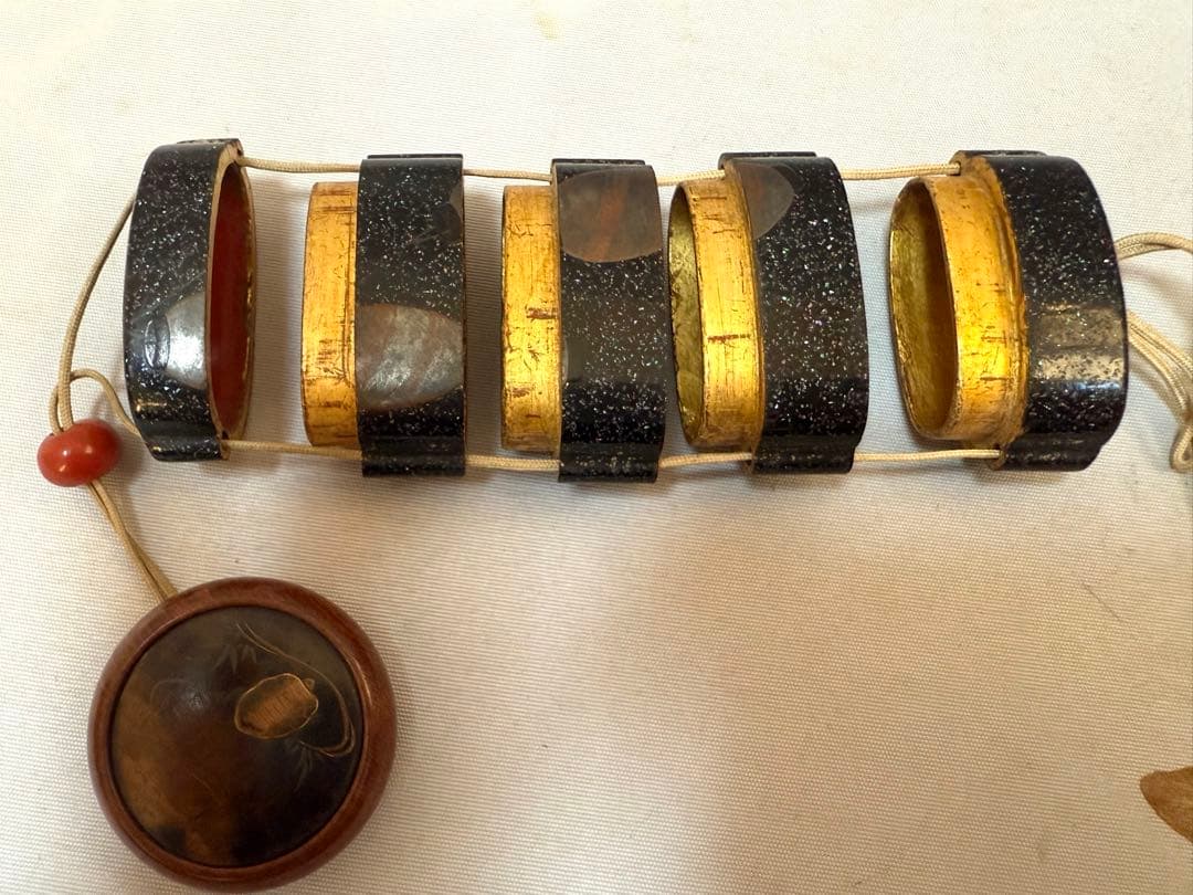 阿波踊り蒔絵　印籠