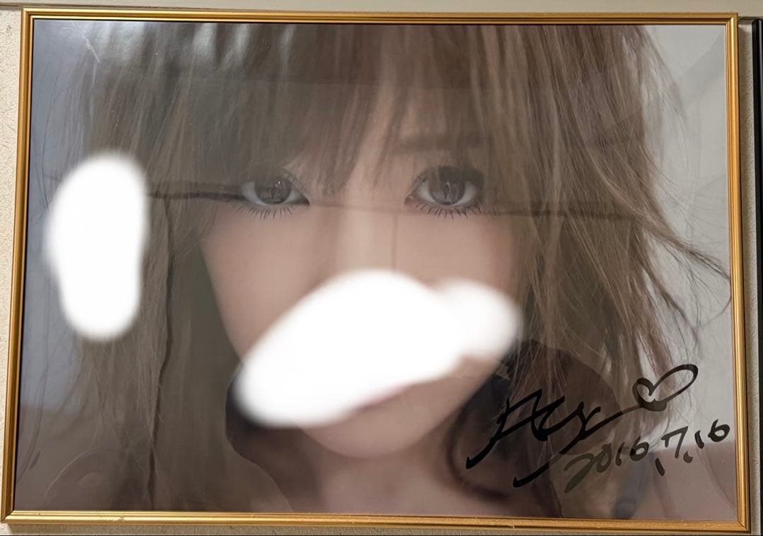 浜崎あゆみ　直筆サイン入り　ポスター　額入り