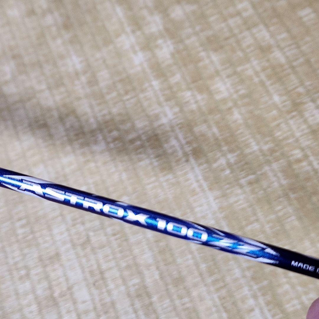 【ジャンク品】アストロクス100zz 3ug5　YONEX　バトミントンラケット