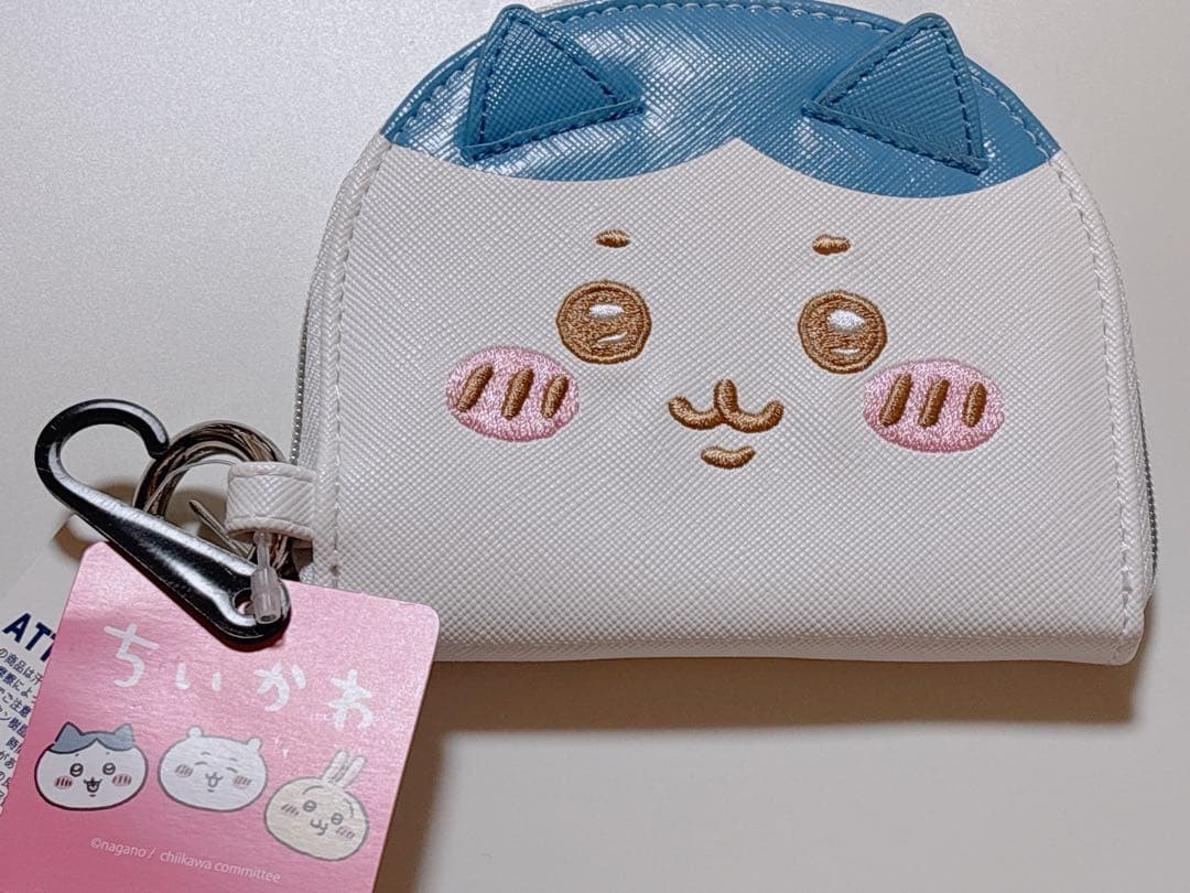 ちいかわ　ハチワレ　財布　小銭入れ　ケース　カードケース　ジーユー　GU