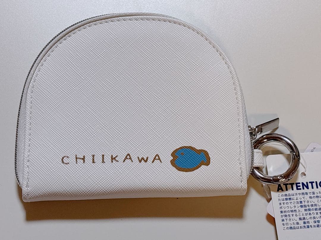 ちいかわ　ハチワレ　財布　小銭入れ　ケース　カードケース　ジーユー　GU