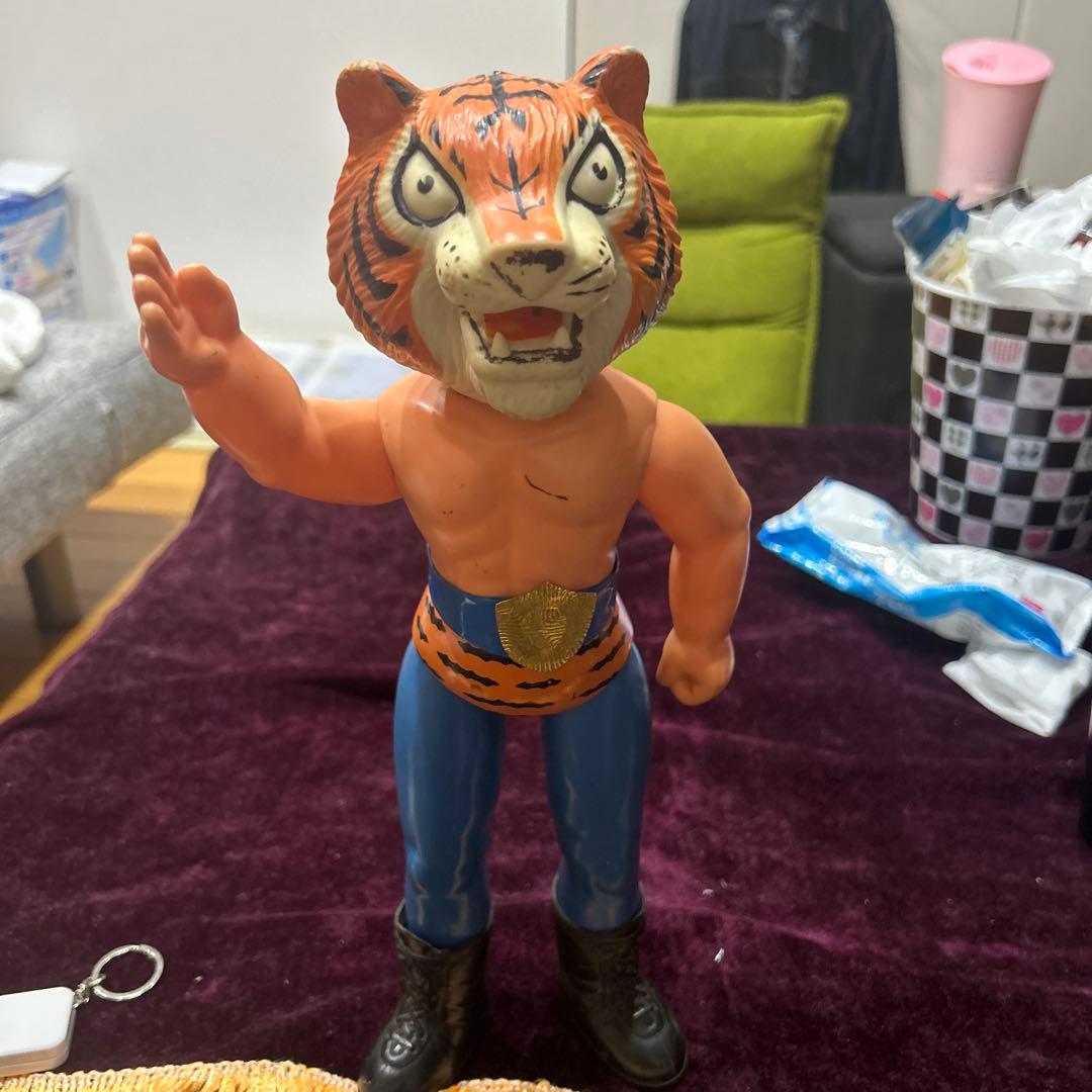 ぉ*っ様 メディコムトイ　タイガーマスク40センチ　超激レア