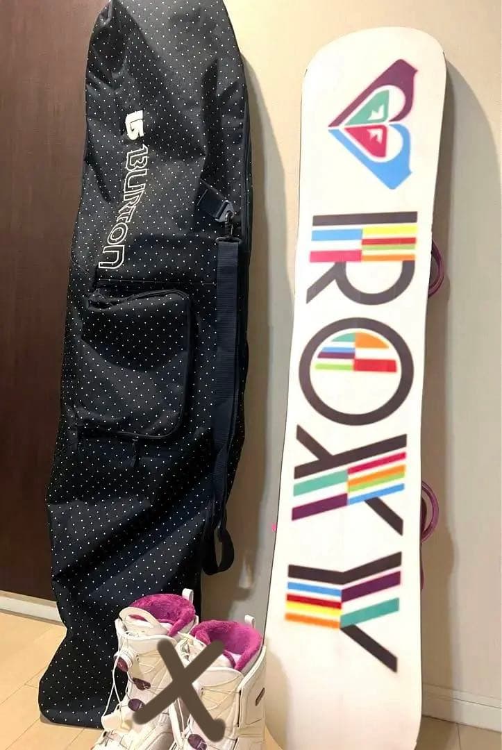 スノーボード　2点セット　ROXY & Burtonバック付き