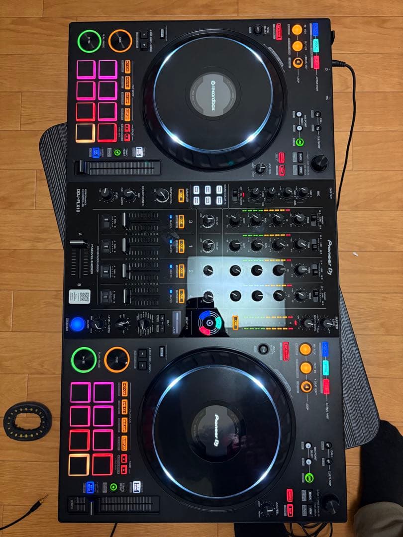 Pioneer DDJ-FLX 10 DJコントローラー