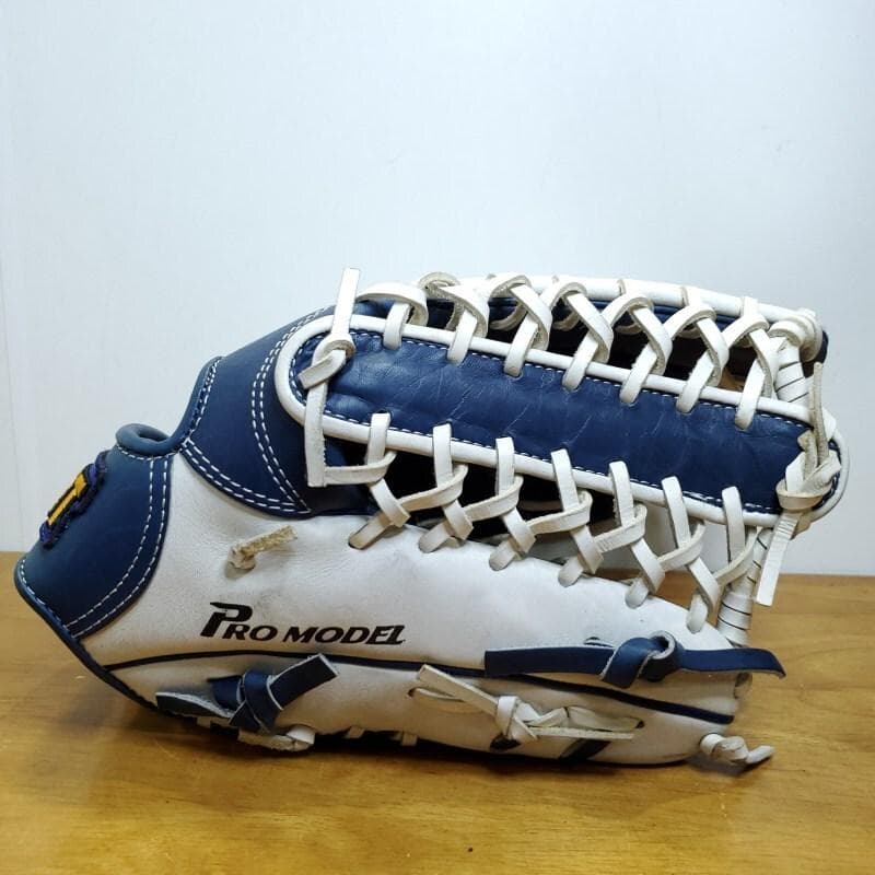 ZETT ゼット 金城竜彦モデル 横浜時代 旧ラベル 外野用 軟式グローブ