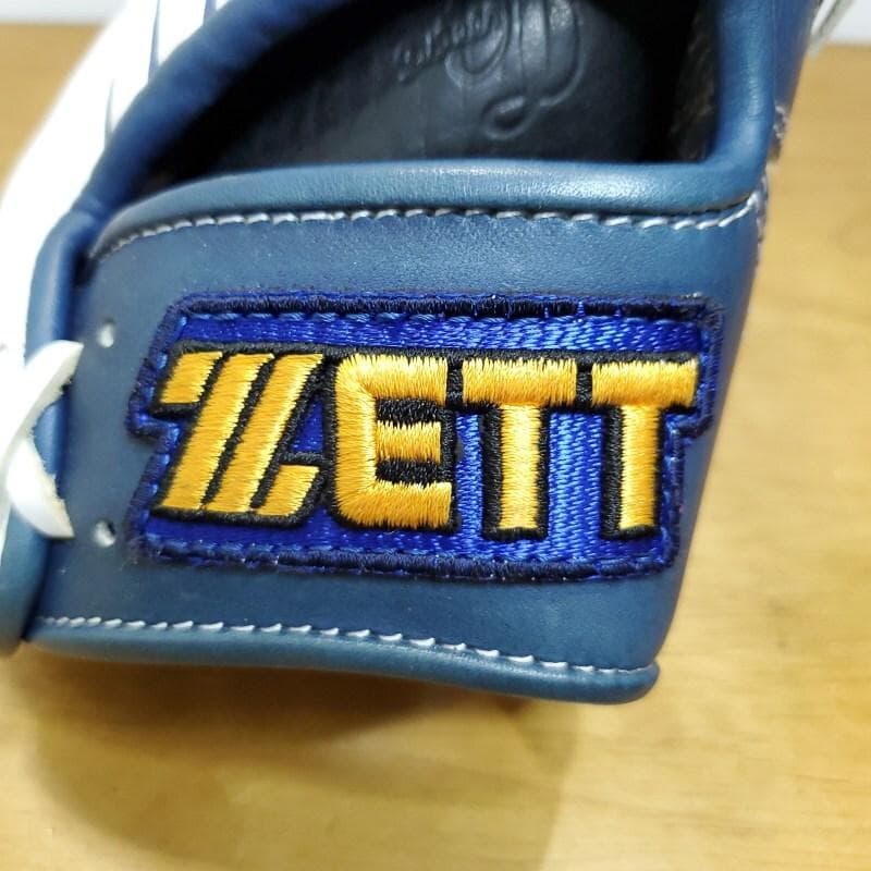 ZETT ゼット 金城竜彦モデル 横浜時代 旧ラベル 外野用 軟式グローブ