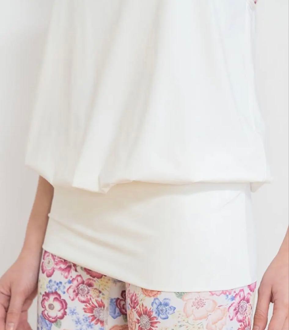 【新品タグ付き】【SUKALA】エンブロイダリープリントカバーキャミソール Ｍ