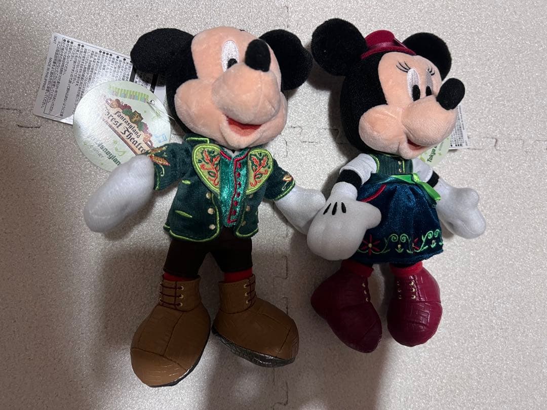 タグ付き　マジカルミュージックワールド　ミッキー ミニー　ぬいぐるみバッジセット