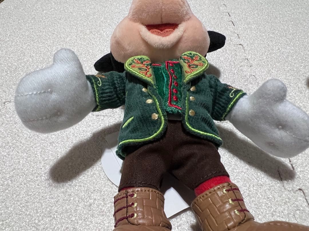 タグ付き　マジカルミュージックワールド　ミッキー ミニー　ぬいぐるみバッジセット