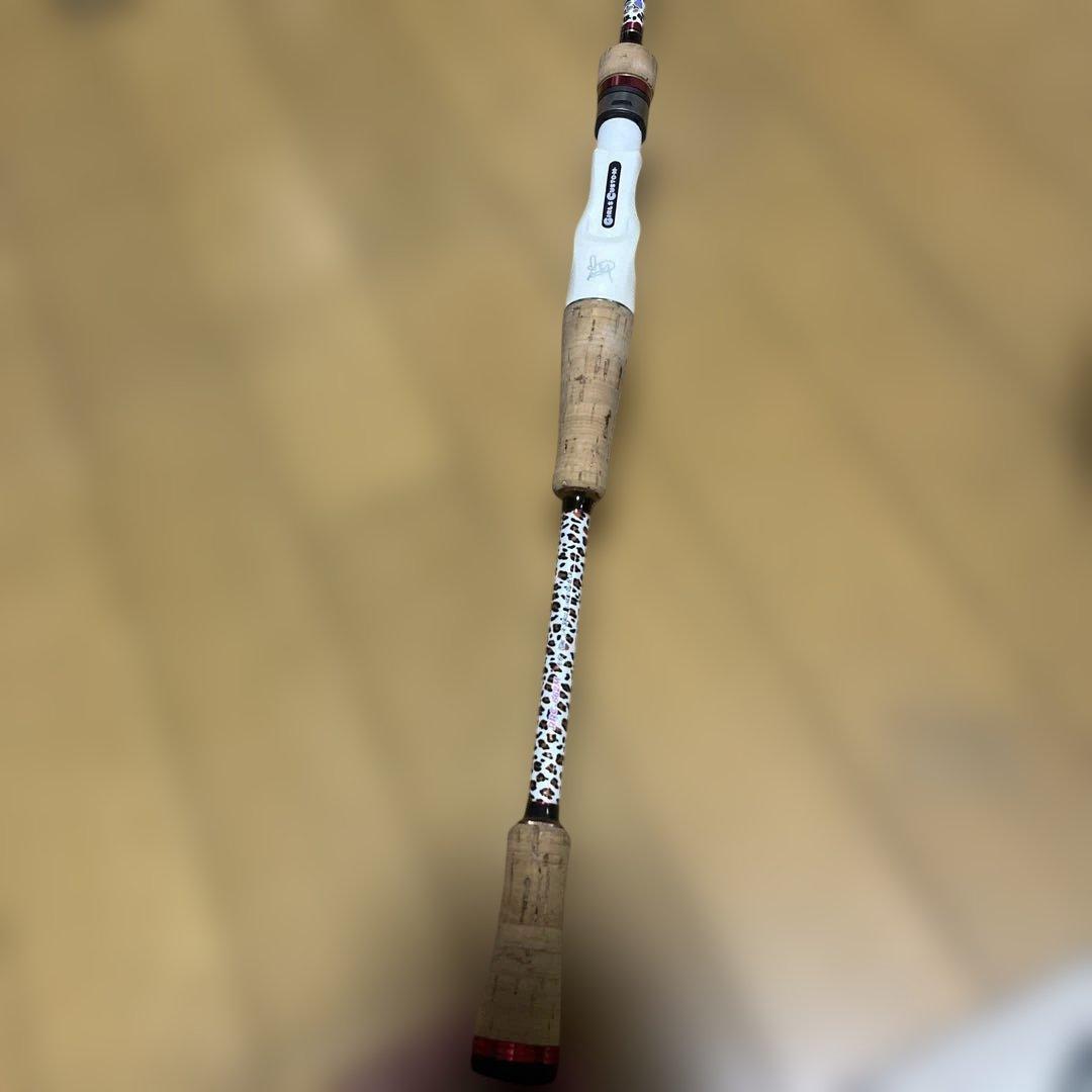 【送料無料】ロッド＆リール×メジャークラフト　RRC-662M　ガールズカスタム