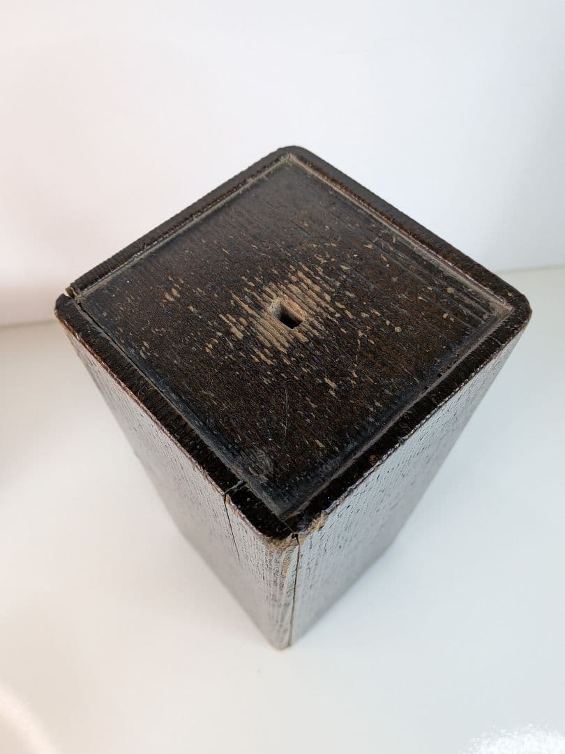 もも 古道具／御神籤／賽銭箱／縁起物／明治時代物／開運招福／木製