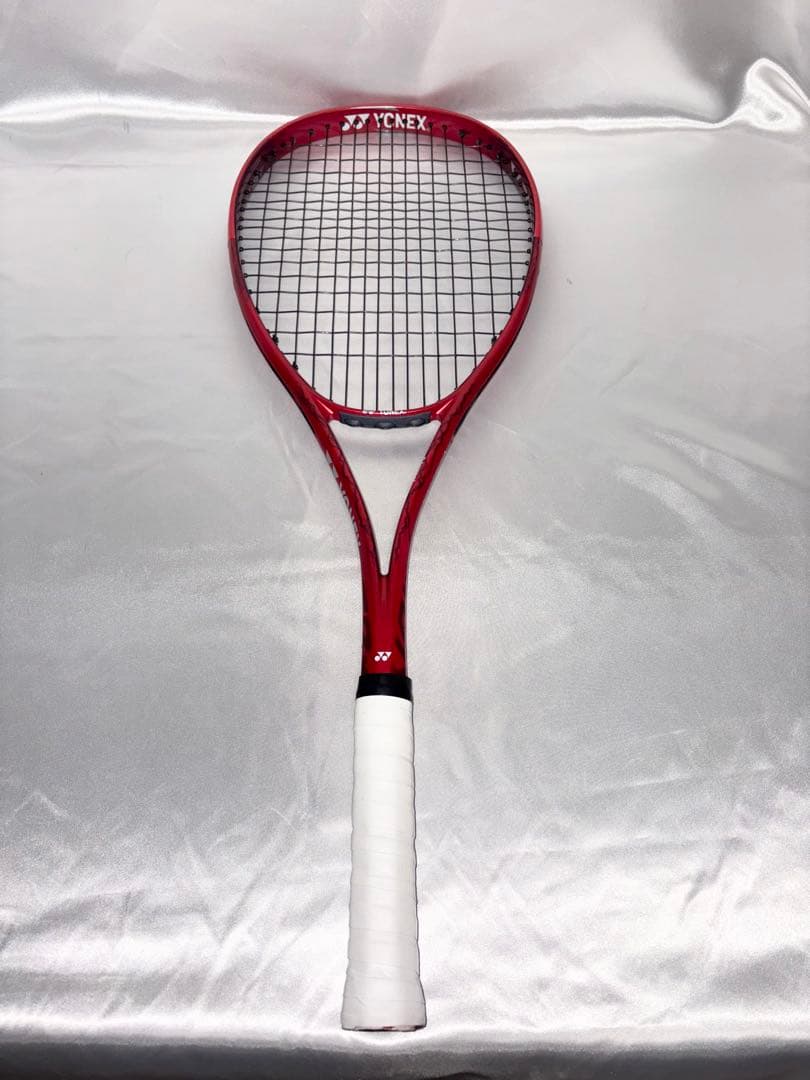 ボルトレイジ7sクレナイ 廃盤 美品 グリップ、ストリングス交換済