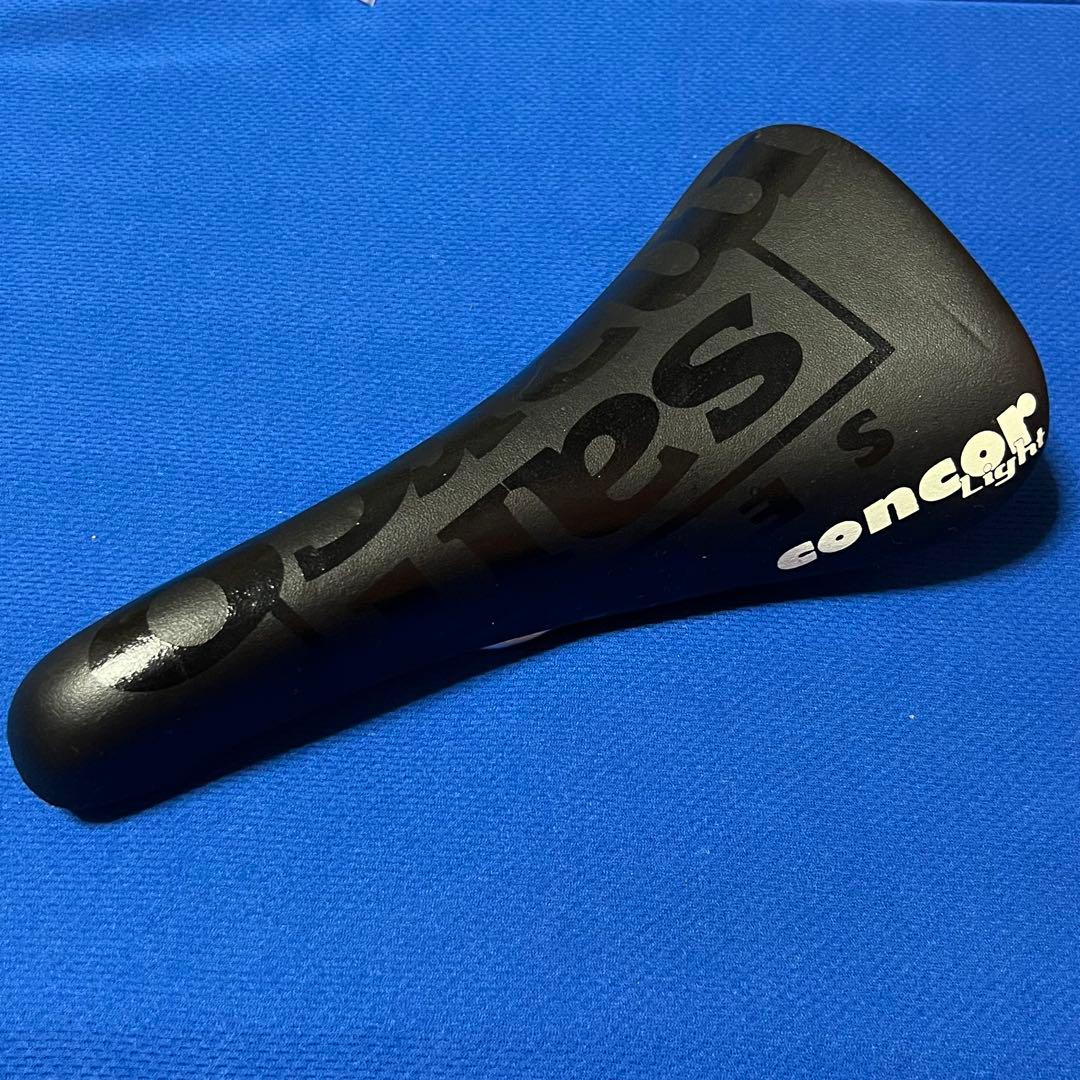 セラサンマルコ concr light サドル