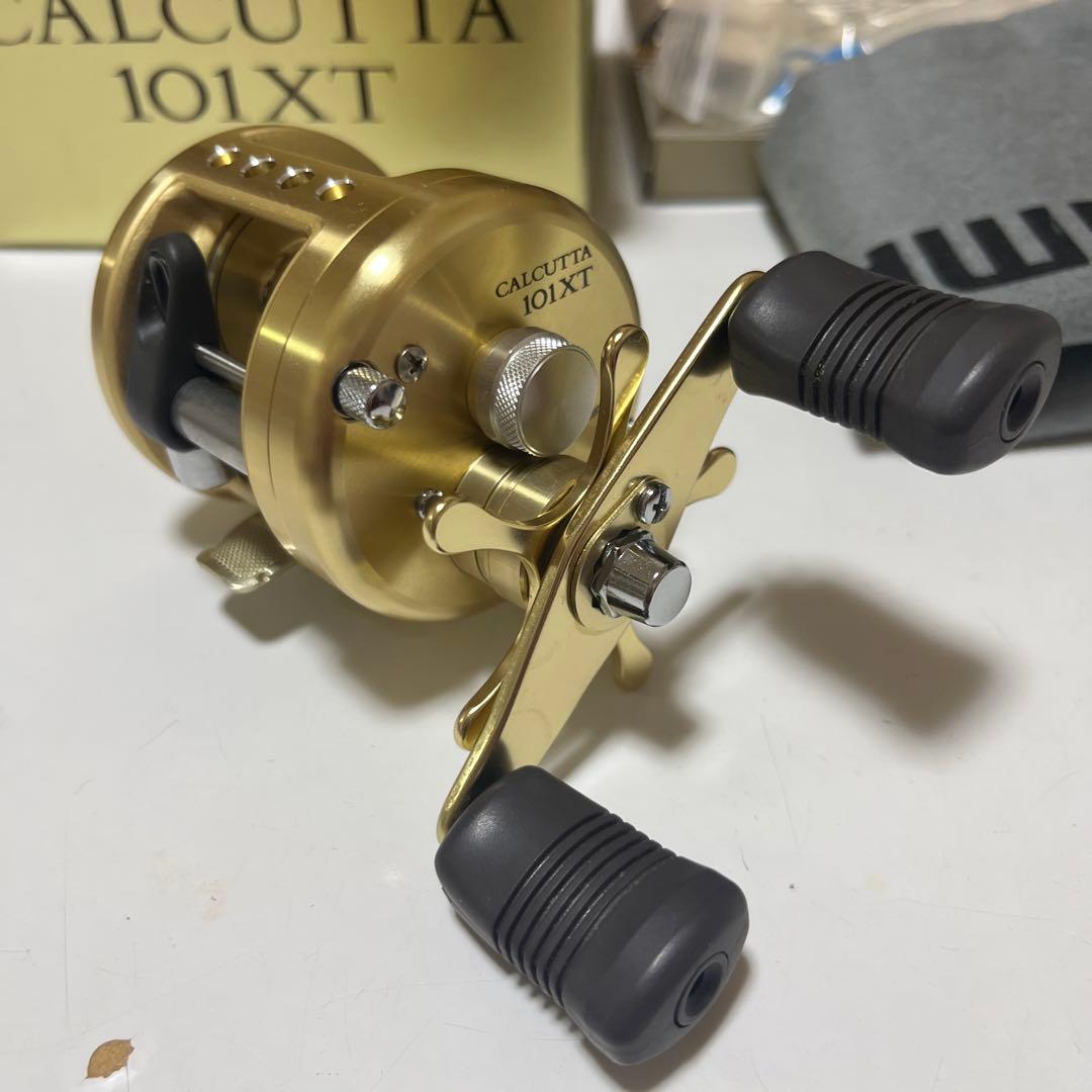 シマノ　カルカッタ　101XT