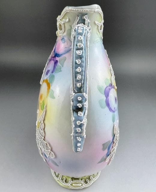 【希少】オールドニッポン 約20㎝ 蝶紋盛上げ花瓶 一陳盛り アンティーク