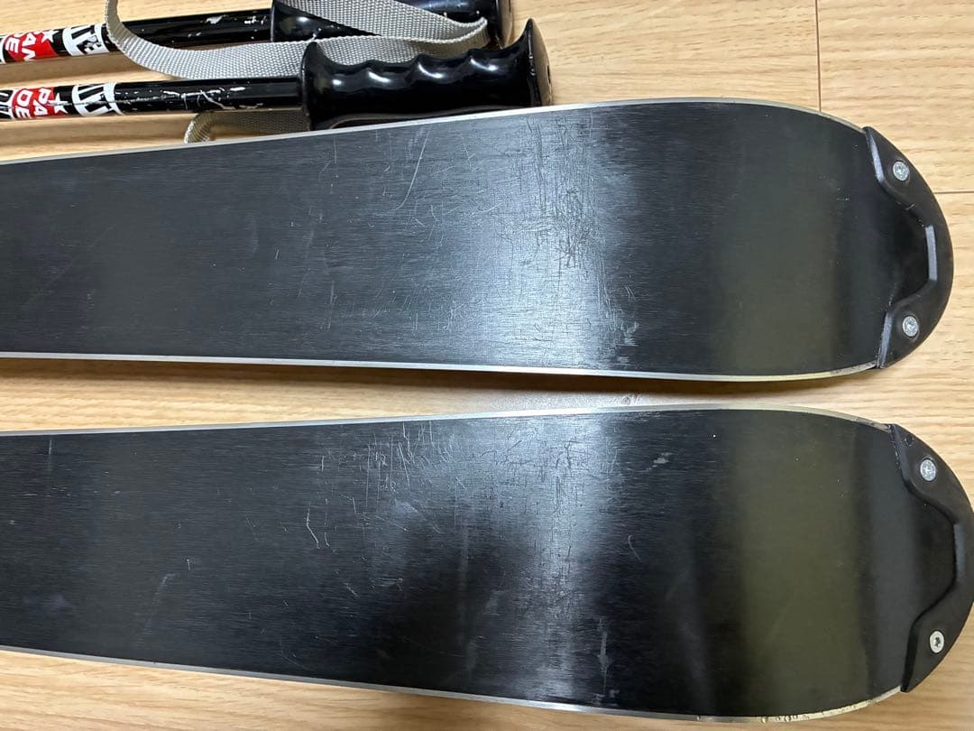 FISCHER NORDICA ジュニアスキー4点セット 男の子 キッズ 小学生