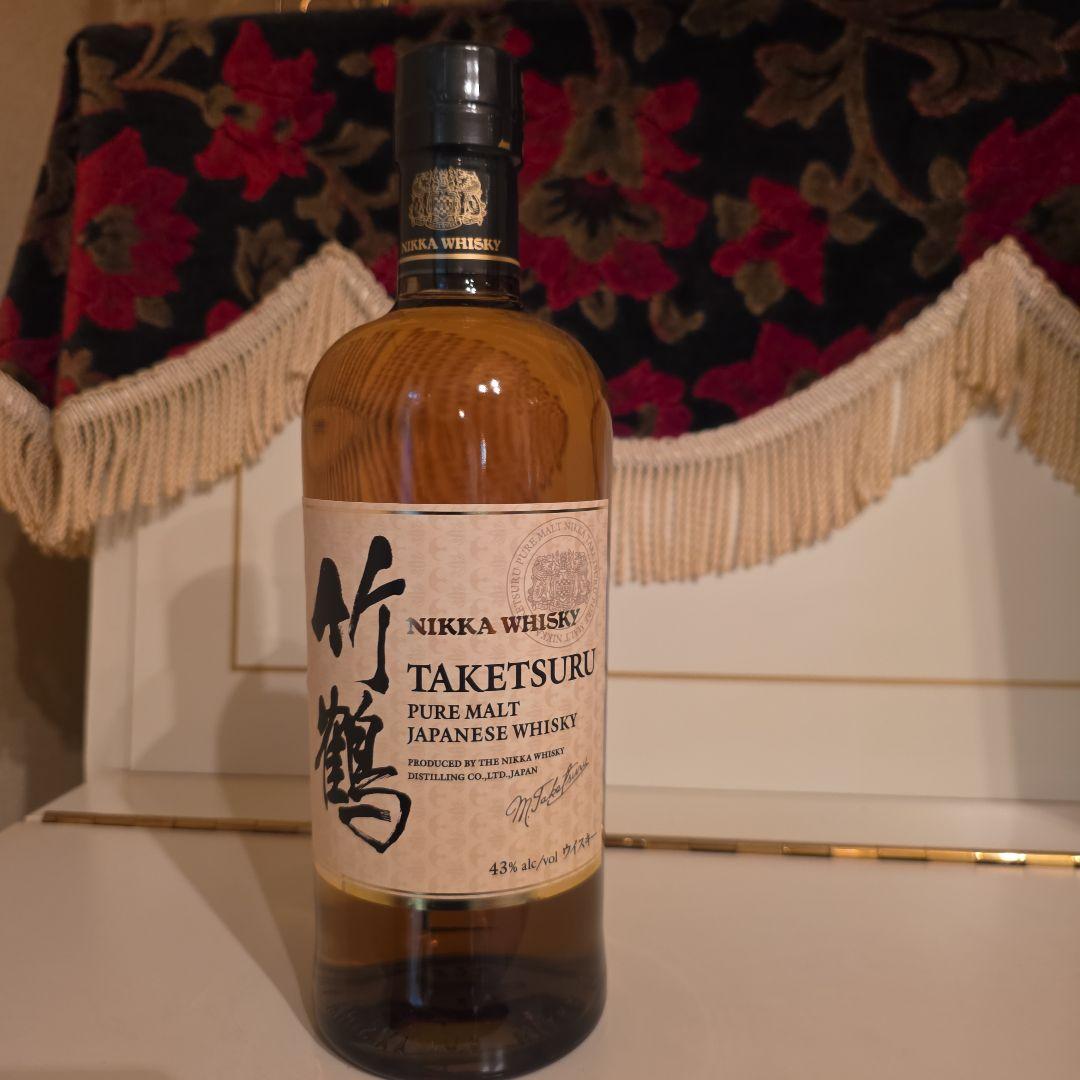 (新)[入手困難] 竹鶴 ピュアモルト < 最安値 > 8300円 !