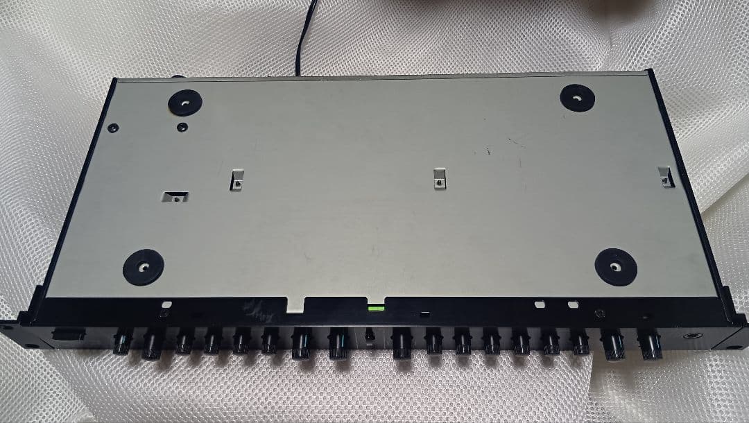 BOSS GL-100 アナログプリアンプ スピーカーシミュレーター