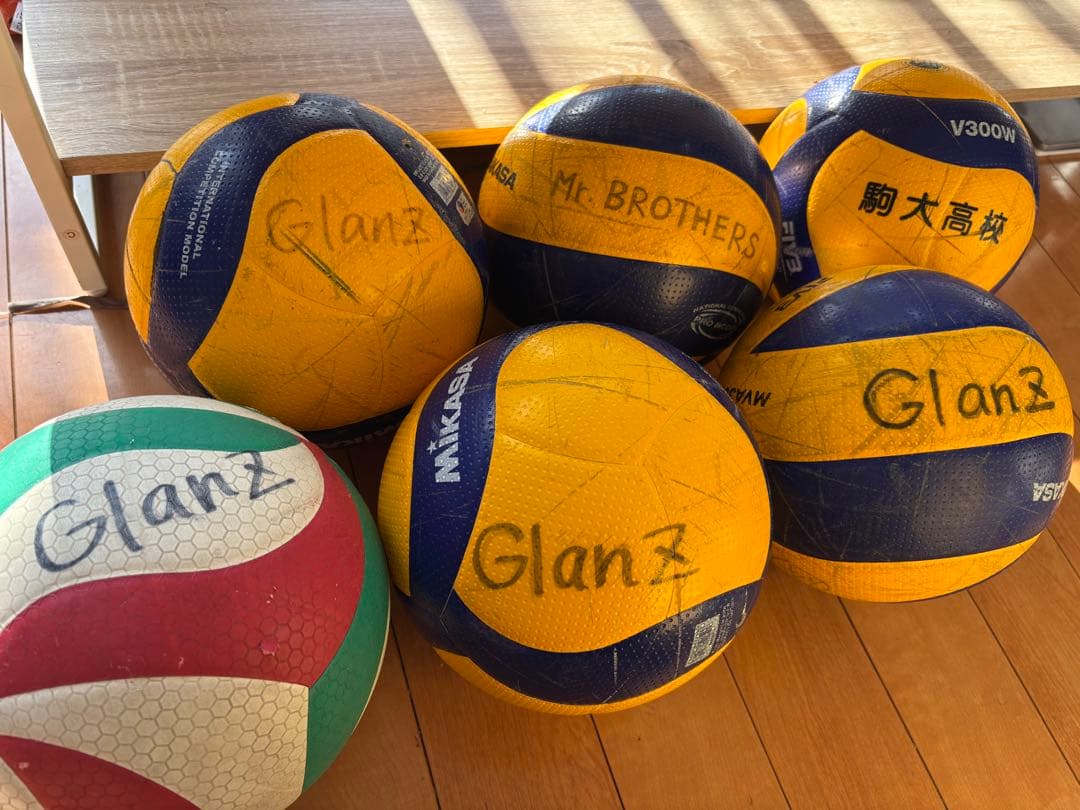 サ*リ様 バレーボール5号球　6球セット売り