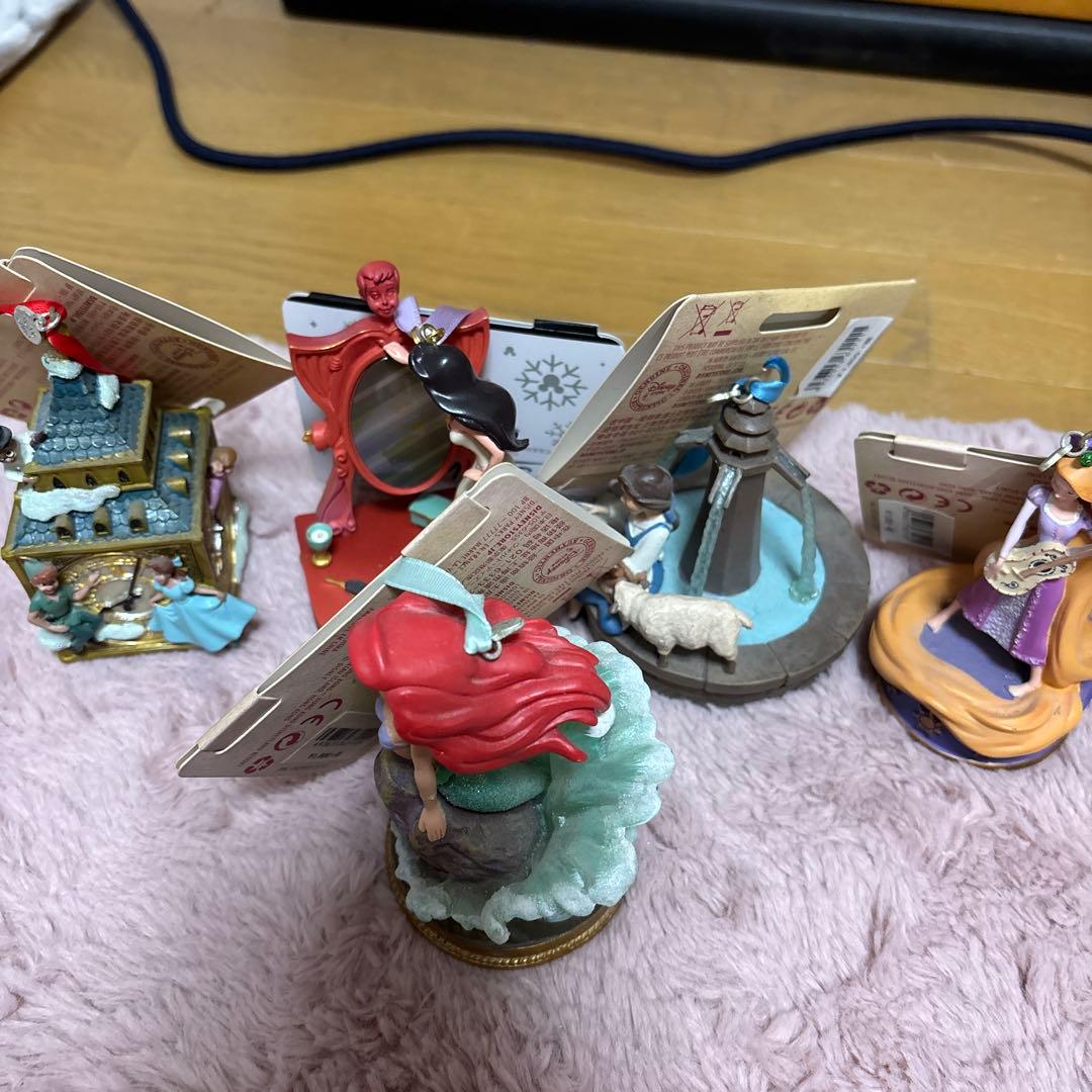 ディズニーストア ピーターパン アリエル ベル ラプンツェル オーナメント