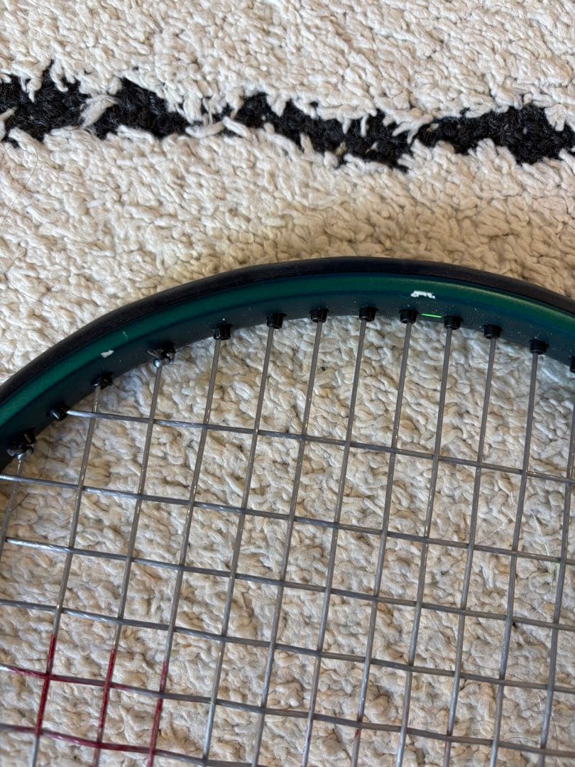 ウィルソン　テニスラケット　BLADE