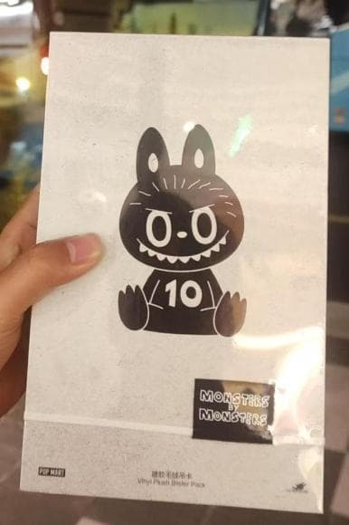 POPMART LABUBU 10周年記念会场限定 ぬいぐるみ キーホルダー