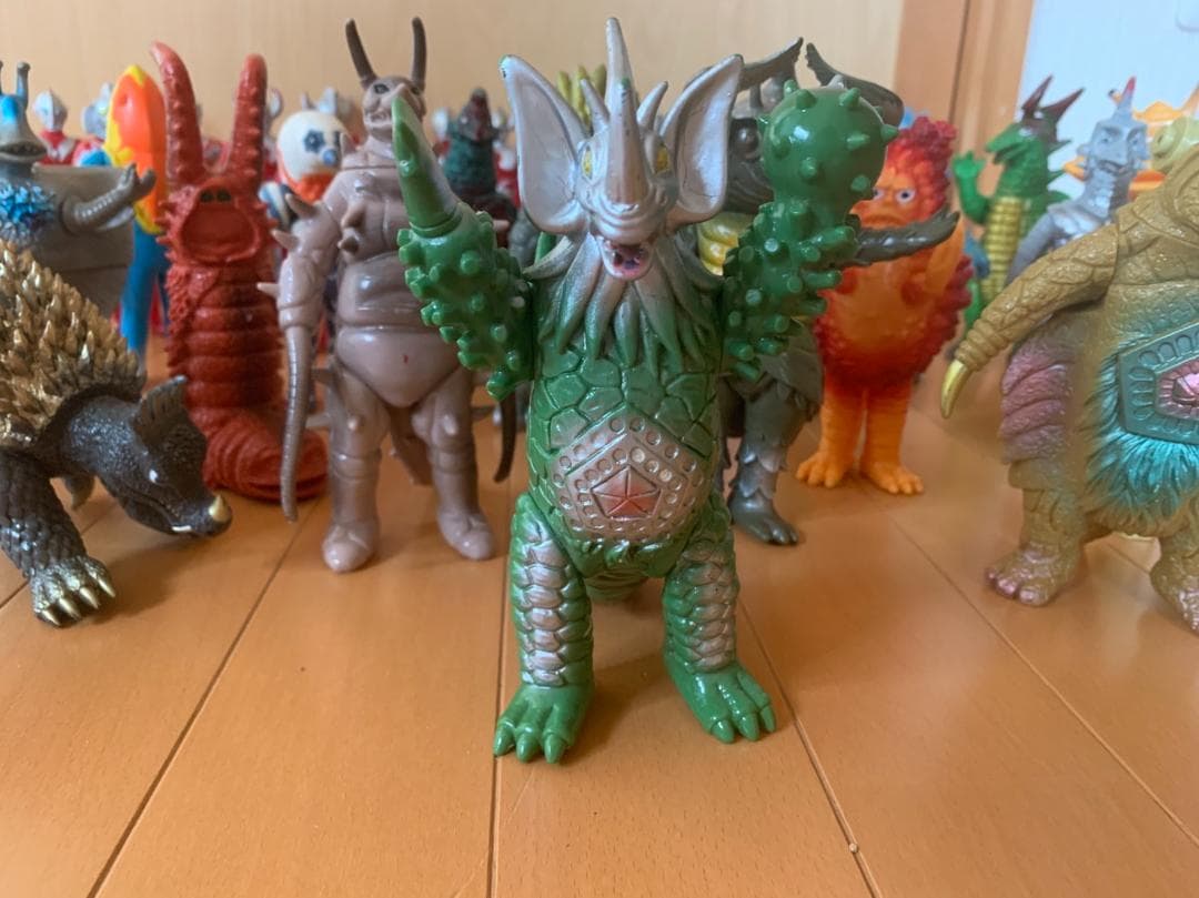 【まとめ売り】ウルトラマンと怪獣のソフビ（合計36体）