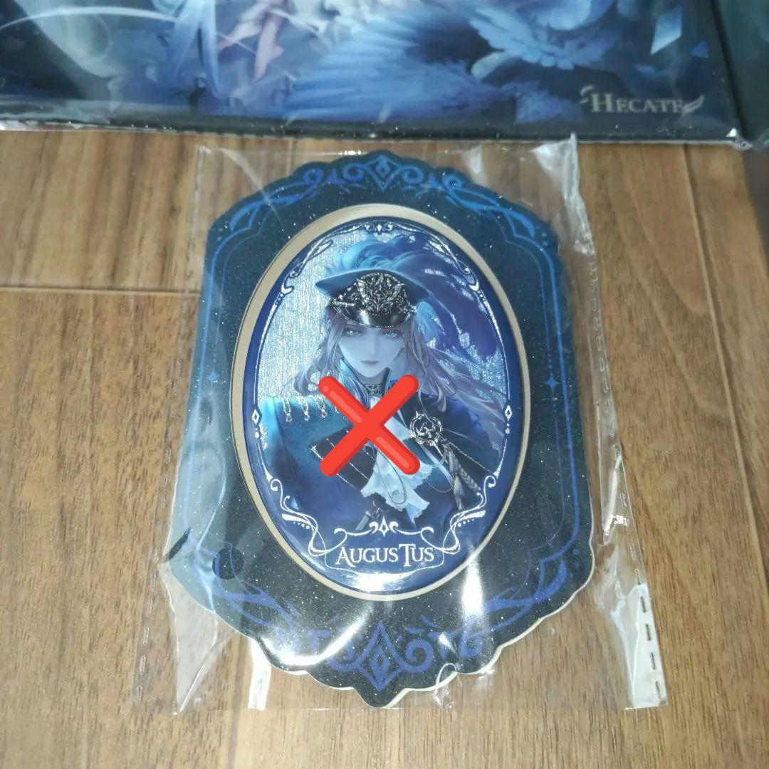 無期迷途　設定資料集　画集　アウグスタ　缶バッジ