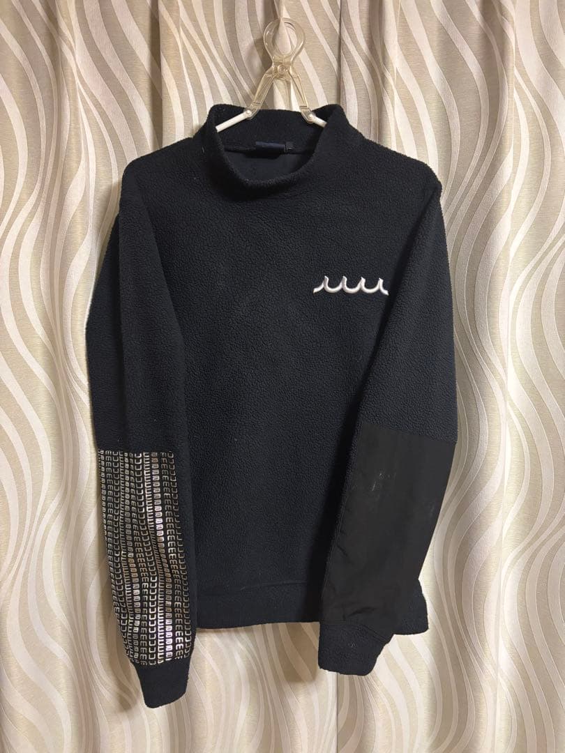 ムータマリン（muta）サーモライトボアプルオーバーMサイズ　ブラック